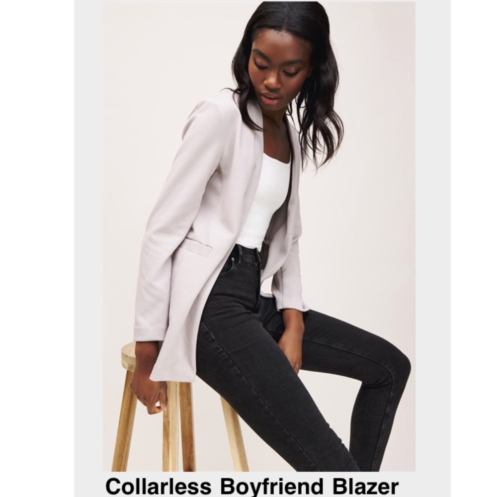Elegant and chic collarless boyfriend blazer